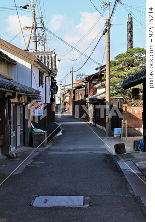 醬油發源地湯淺的街景(和歌山縣湯淺町) 醬油發源地湯淺的街景(和歌山縣湯淺町) 97515214