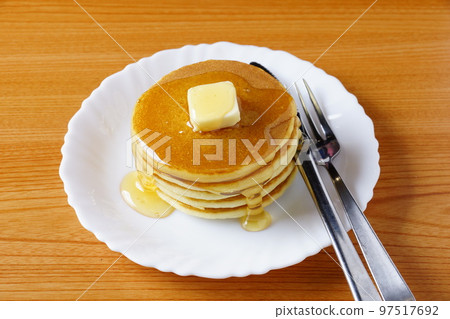 pancake honey 97517692
