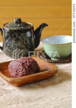 Ojagi and tea Ojagi and tea 97519253