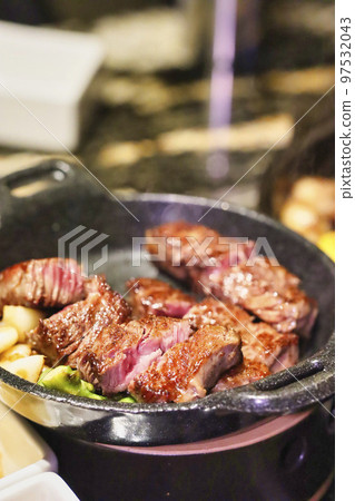 烤切片肉眼 97532043