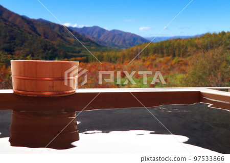 A superb view open-air bath while watching the autumn leaves A superb view open-air bath while watching the autumn leaves 97533866