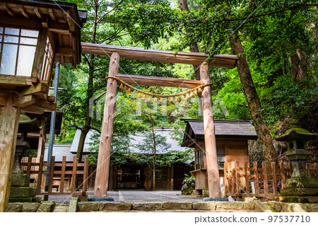 Miyazaki Prefecture Amano Iwato Shrine - Higashi Main Shrine/Worship Hall - 97537710