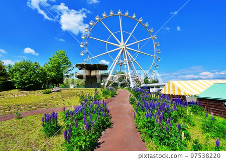 宮山頭藝術公園（北海道上富良野町） 97538220