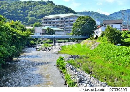 Gotanda Bridge / Looking upstream from the Yodagawa River (Nagawa Town, Nagano Prefecture) [August 2022] 97539295