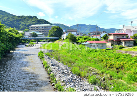Gotanda Bridge / Looking upstream from the Yodagawa River (Nagawa Town, Nagano Prefecture) [August 2022] 97539296