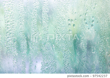 背景材料、窗玻璃凝結 背景材料、窗玻璃凝結 97542237