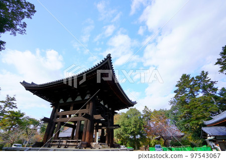 東大寺鐘樓和大鐘 97543067
