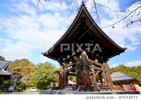 東大寺鐘樓和大鐘 東大寺鐘樓和大鐘 97543073