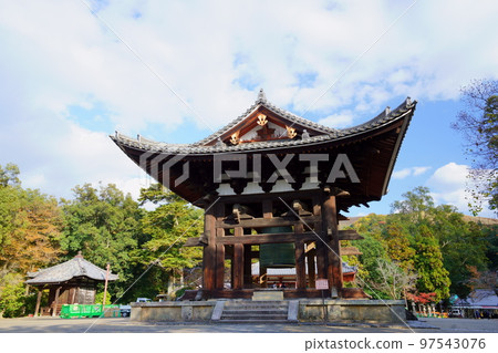 東大寺鐘樓和大鐘 97543076