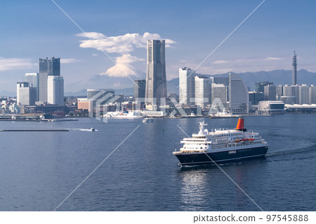 "Kanagawa Prefecture" Yokohama Minato Mirai and Mt. Fuji scenery/Departing cruise ship "Kanagawa Prefecture" Yokohama Minato Mirai and Mt. Fuji scenery/Departing cruise ship 97545888