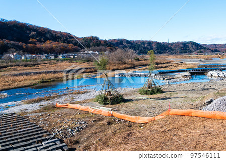Dondo-yaki 準備 多摩川地方活動 Fire Festival Riverside 農曆新年 New Year Dondo-yaki 準備 多摩川地方活動 Fire Festival Riverside 農曆新年 New Year 97546111