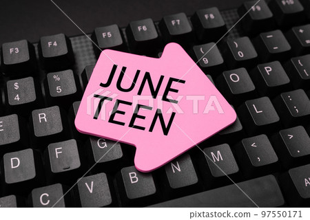 Hand writing sign June Teen. Word for legal holiday in the United States of the end of slavery in the U.S 97550171
