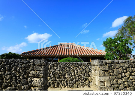 Taketomi Island: Red-tiled roof house 97550340