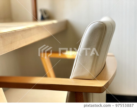 晨光中的酒店桌椅 晨光中的酒店桌椅 97553887
