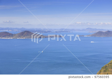 Takamatsu, Kagawa, Seto Inland Sea in Autumn (Yashima Observatory, Shishi no Reigen) 97560395