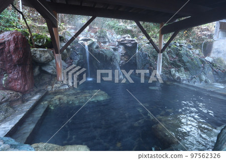 Omaki Onsen, a secluded hot spring in Japan 97562326