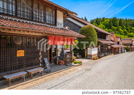 Townscape of Fukiya, Nariwa Town, Takahashi, Okayama Prefecture 97562787
