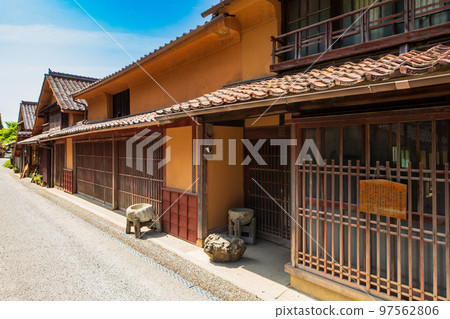 Townscape of Fukiya, Nariwa Town, Takahashi, Okayama Prefecture 97562806