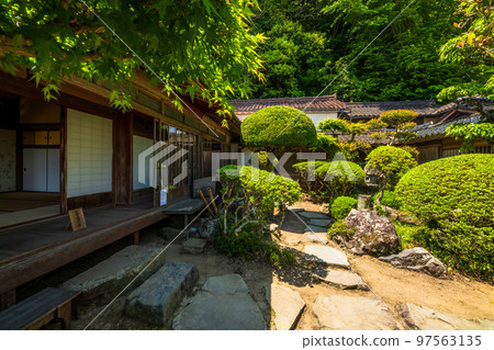 Okayama Prefecture Takahashi Nariwa Town Former Hirokane Residence 97563135