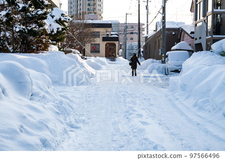北海道札幌市被雪覆蓋的市區 北海道札幌市被雪覆蓋的市區 97566496