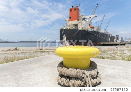 繫泊載體和護柱 繫泊載體和護柱 97567150