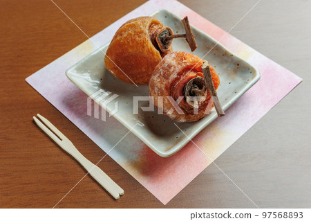 Dried persimmon Dried persimmon 97568893