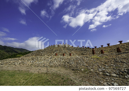 山口縣柳井市柳井茶塚古墳 97569727