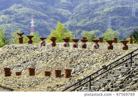 山口縣柳井市柳井茶塚古墳 山口縣柳井市柳井茶塚古墳 97569789