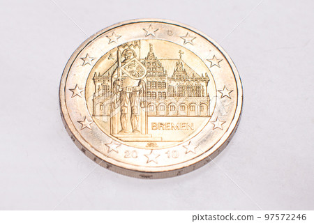 A coin collection of 2 euro commemorative coins A coin collection of 2 euro commemorative coins 97572246