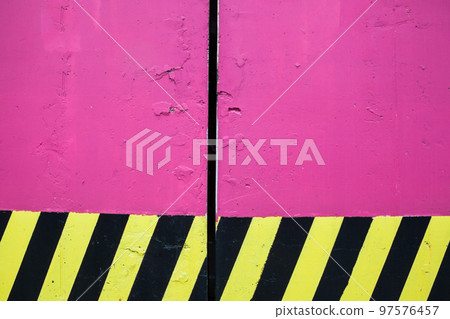 Concrete columns with safety stripes. 97576457