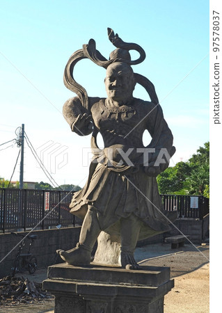 Statue of Nio at Saifukuji Temple [Kawaguchi City, Saitama Prefecture] 97578037