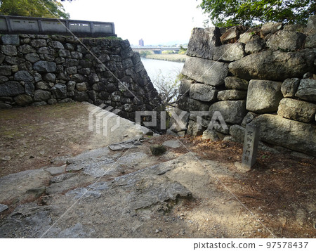 吉田城（豐橋公園）北大田門遺址紀念碑[愛知縣豐橋市] 2022年10月 97578437