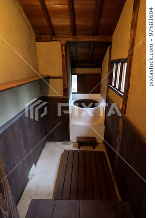 Bukeashiki Irimajiri House Bathroom(三重縣伊賀市) Bukeashiki Irimajiri House Bathroom(三重縣伊賀市) 97581604