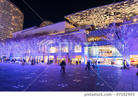 《Kanagawa Prefecture》Illumination of Yokohama Minato Mirai Grand Mall Park 97582903