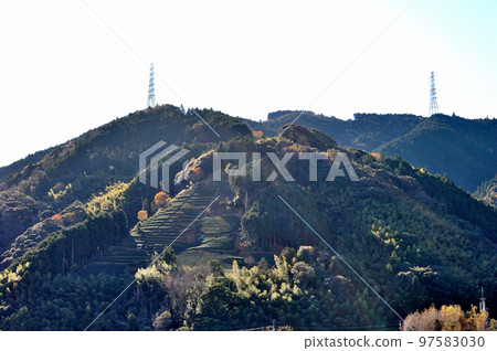 Satoyama scenery around the winter solstice 97583030
