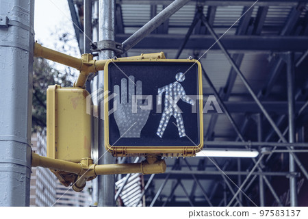 Walk - Don't Walk old traffic lights in Manhattan Downtown Walk - Don't Walk old traffic lights in Manhattan Downtown 97583137