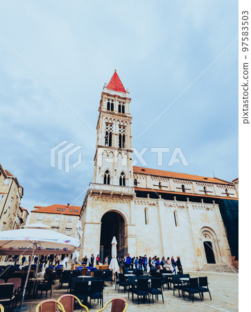 Trogir, Croatia, St. Lawrence Cathedral *partially soft focus Trogir, Croatia, St. Lawrence Cathedral *partially soft focus 97583503