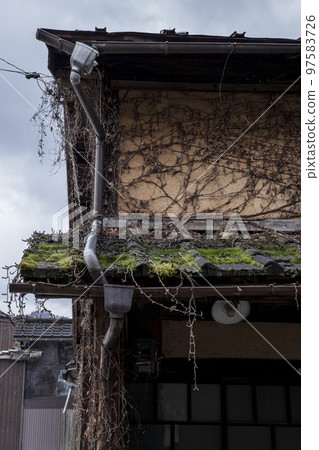 The wall of a Japanese house where you can feel the passage of time 97583726