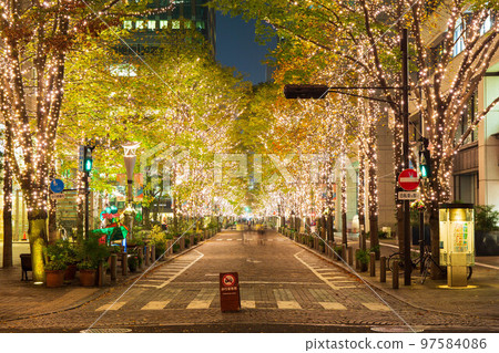 東京夜景 Marunouchi Marunouchi Nakacho Street 燈飾 東京夜景 Marunouchi Marunouchi Nakacho Street 燈飾 97584086