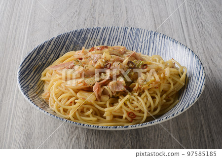 Kimchi pasta Kimchi pasta 97585185