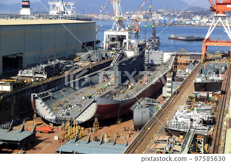 Shipyard Shipyard 97585630