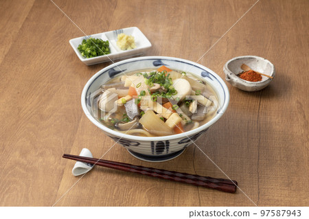 烏冬面嗓子烏冬面 97587943