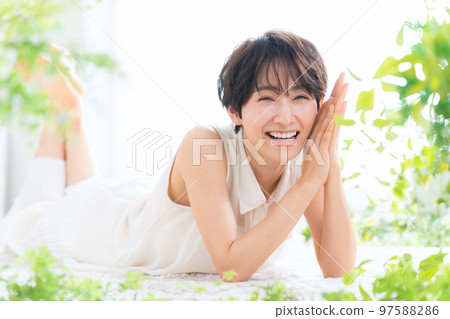 Female beauty beauty skin care living room Female beauty beauty skin care living room 97588286