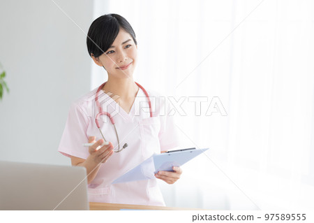 醫學圖像女醫生肖像 醫學圖像女醫生肖像 97589555
