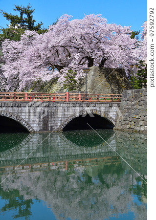 櫻井福井城遺跡禦本所橋 97592792
