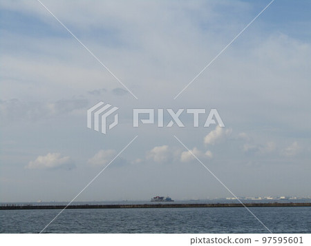 Blue sky and white cloud of inage coast Blue sky and white cloud of inage coast 97595601