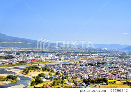 俯瞰上田市（長野縣上田市）[2021.10] 97596242