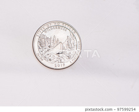2000 US State Quarters a complete set of 5 used coins. Are located in the order of their released and joining the state 2000 US State Quarters a complete set of 5 used coins. Are located in the order of their released and joining the state 97599254