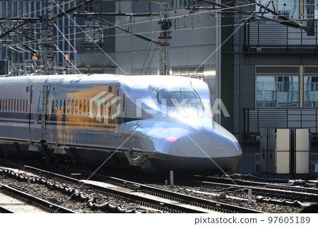 Shinkansen leaving Tokyo Station Shinkansen leaving Tokyo Station 97605189
