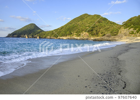 The northernmost tip of Yakushima Island, the sea and Cape Yahazu 97607640